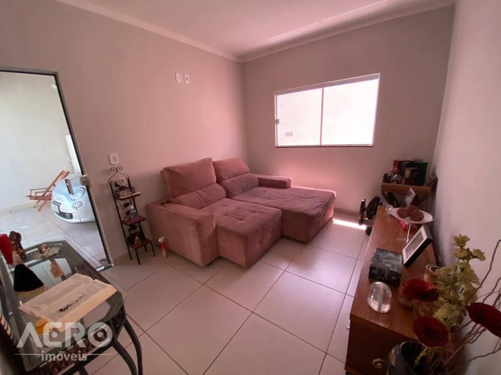 Casa, 3 quartos, 99 m² - Foto 1