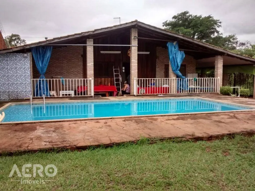 Chácara, 3 quartos, 300 m² - Foto 2