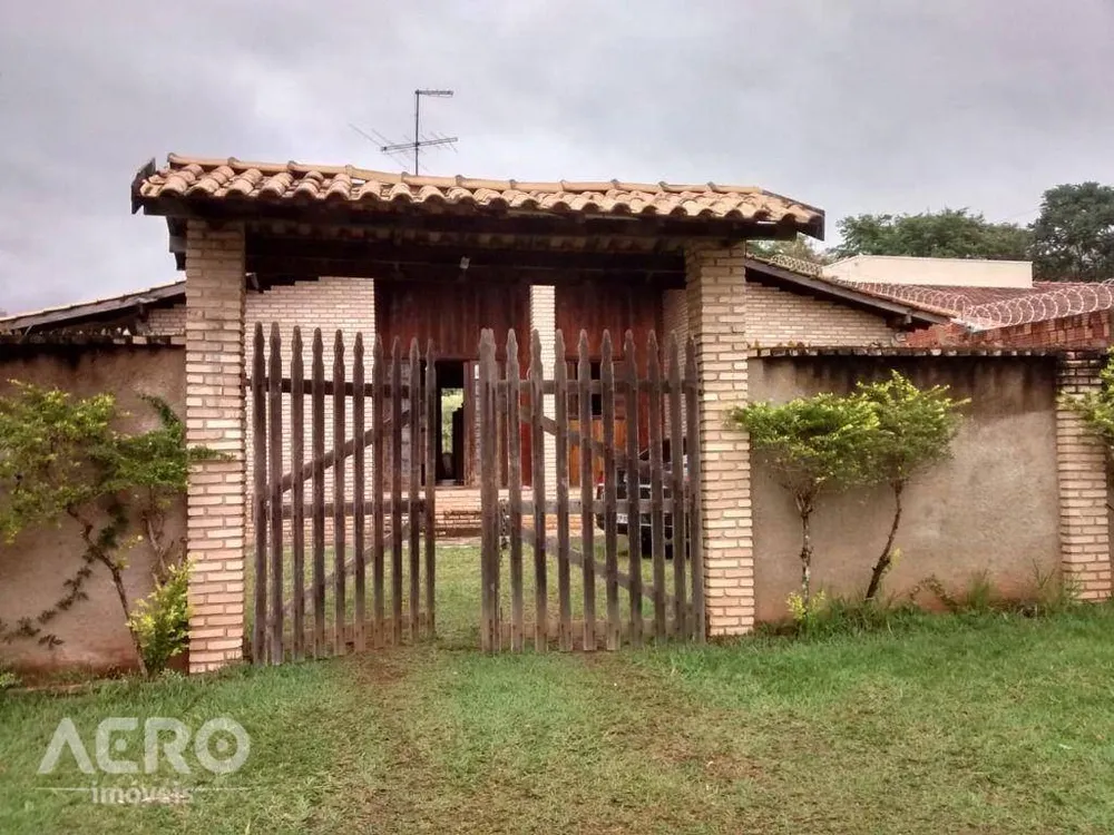 Chácara, 3 quartos, 300 m² - Foto 3