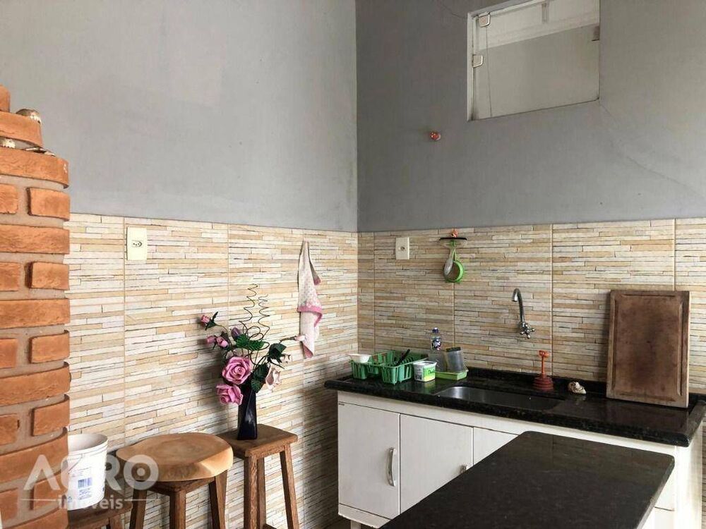 Casa à venda com 3 quartos, 204m² - Foto 20