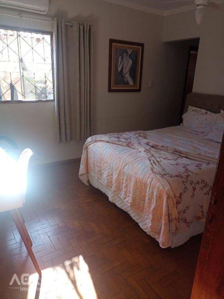 Casa, 3 quartos, 212 m² - Foto 13