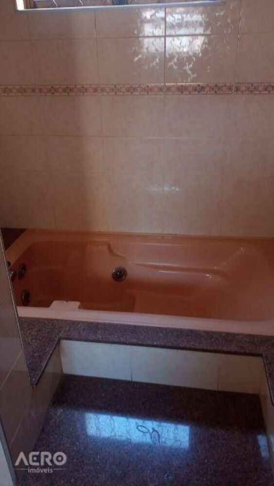 Casa, 3 quartos, 212 m² - Foto 15