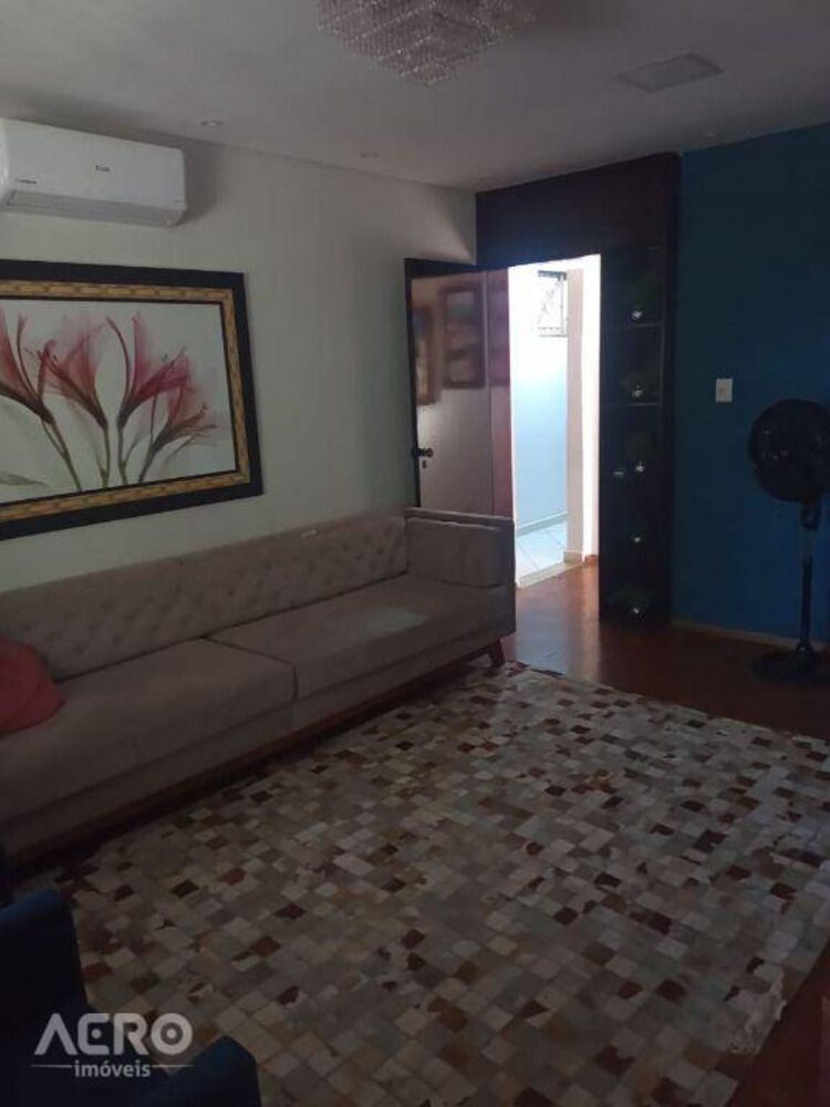 Casa, 3 quartos, 212 m² - Foto 6