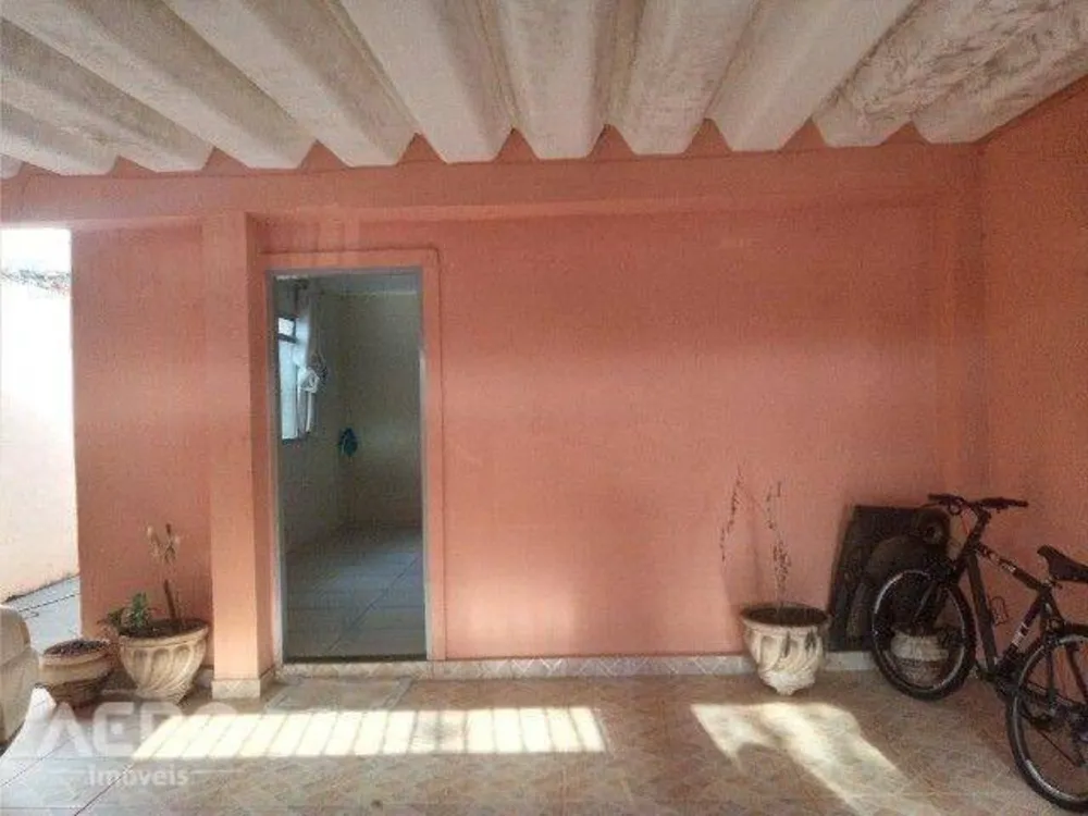 Casa, 2 quartos, 165 m² - Foto 2