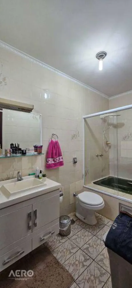 Casa, 3 quartos, 208 m² - Foto 4