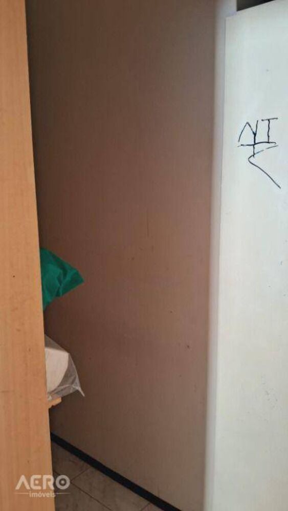 Sobrado, 4 quartos, 663 m² - Foto 2