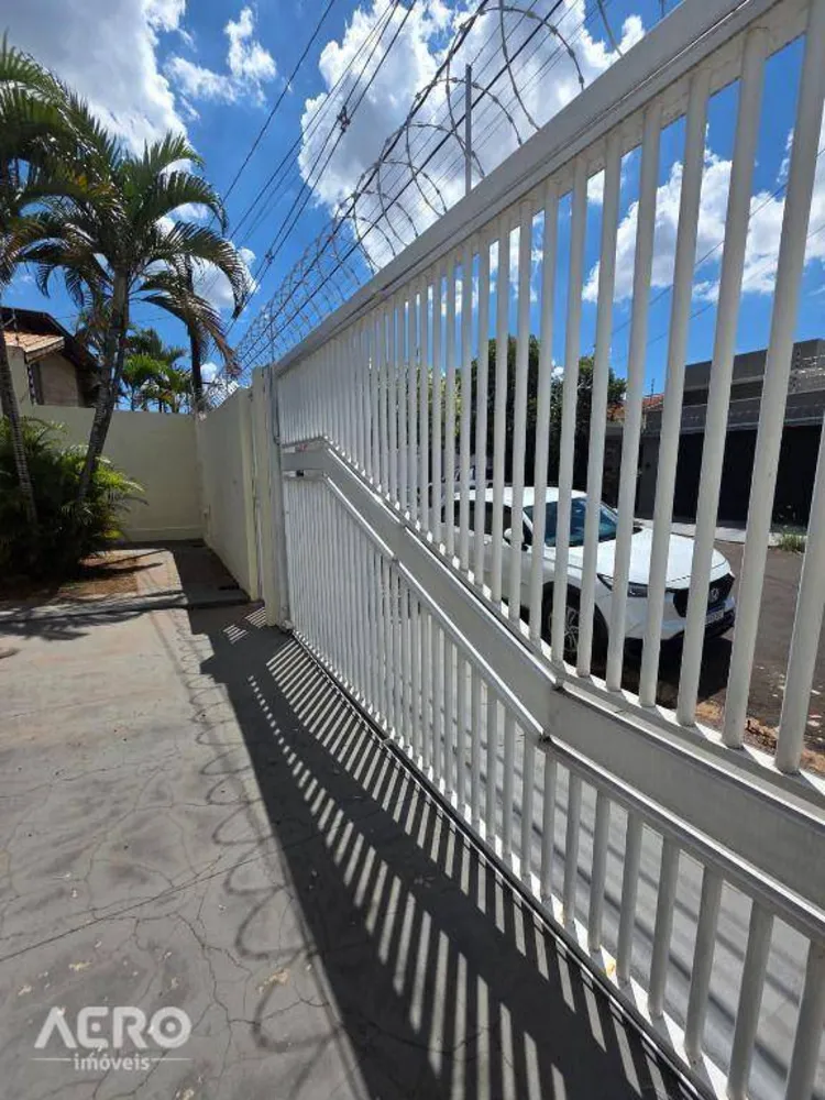 Casa, 4 quartos, 260 m² - Foto 5