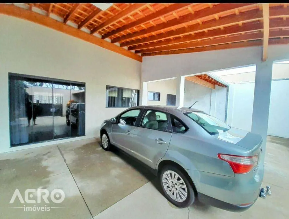 Casa, 3 quartos, 240 m² - Foto 2