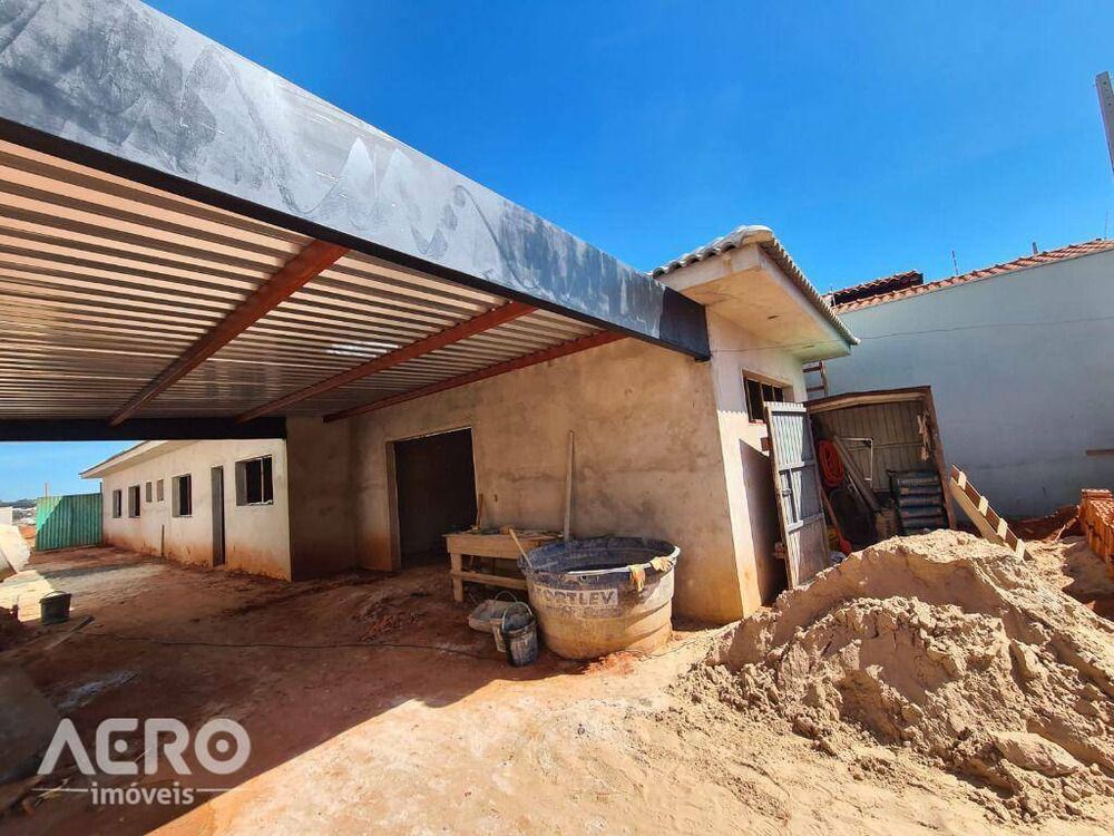 Casa, 3 quartos, 185 m² - Foto 1