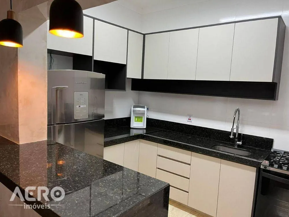 Casa, 3 quartos, 167 m² - Foto 3