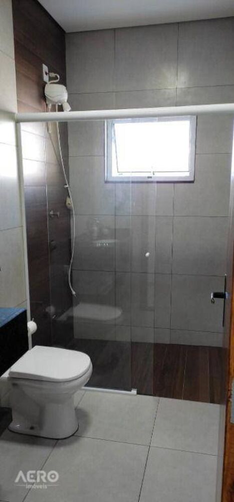 Casa à venda com 1 quarto, 70m² - Foto 7