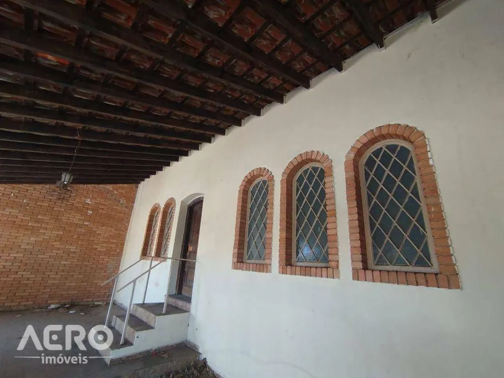 Casa, 3 quartos, 240 m² - Foto 2