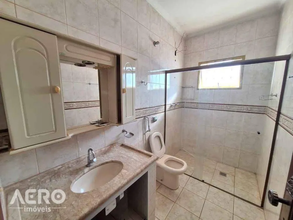 Casa, 4 quartos, 200 m² - Foto 4