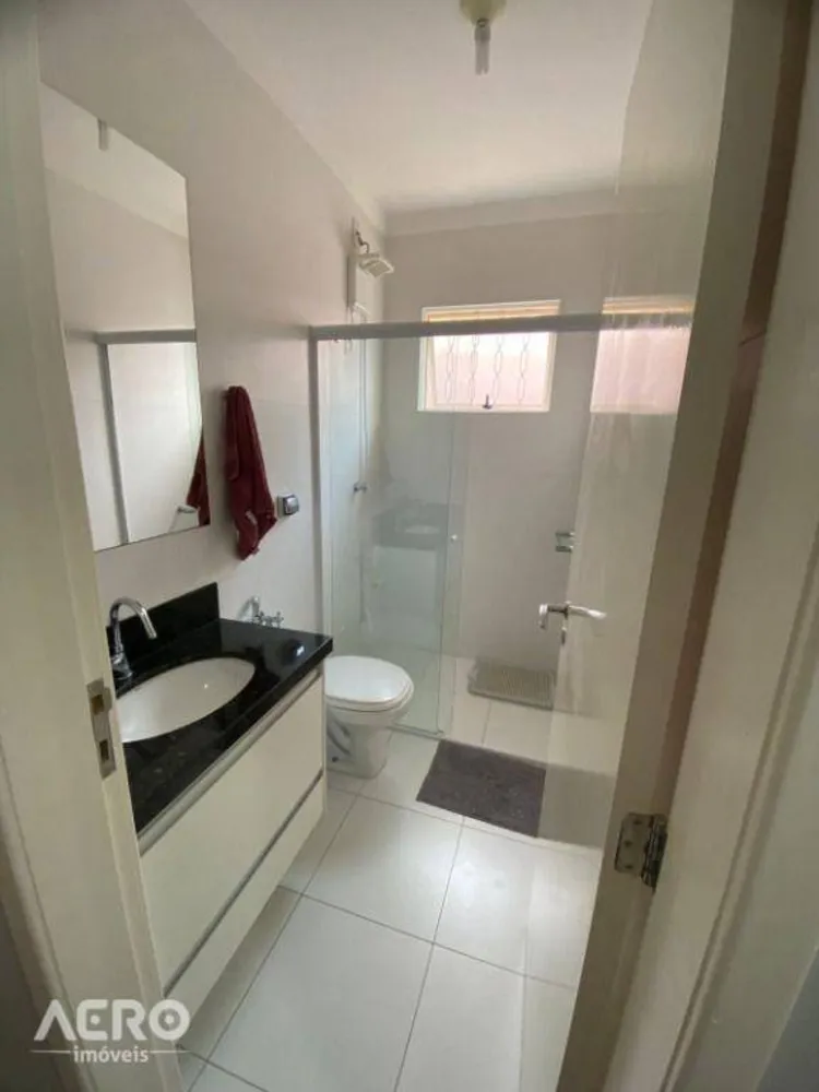 Casa, 3 quartos, 134 m² - Foto 3