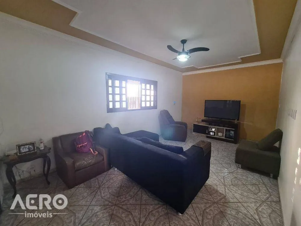 Casa, 3 quartos, 183 m² - Foto 11