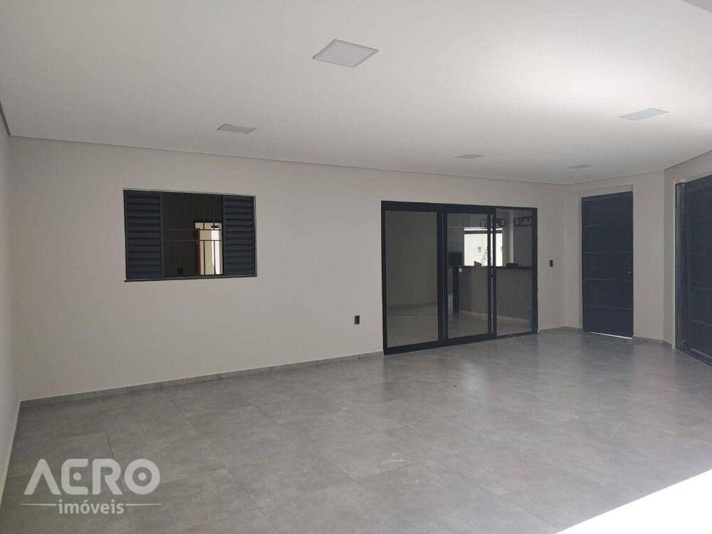 Casa, 3 quartos, 165 m² - Foto 2
