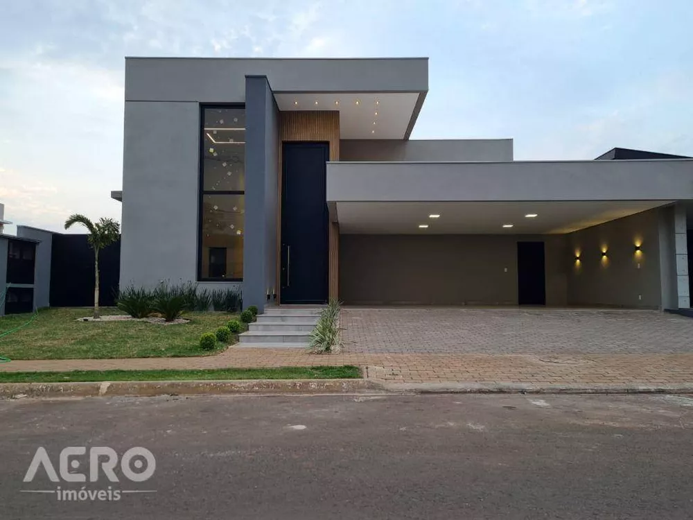 Casa de Condomínio à venda com 3 quartos, 300m² - Foto 2