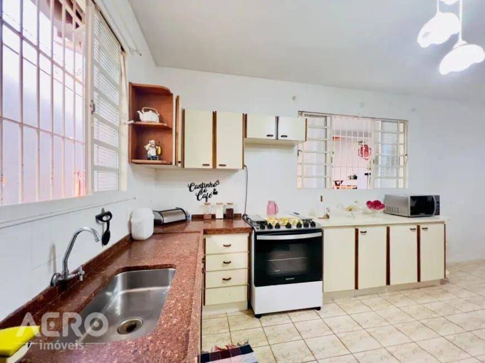 Casa, 3 quartos, 168 m² - Foto 7