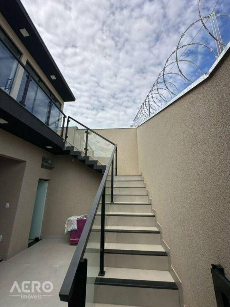 Casa, 3 quartos, 160 m² - Foto 3
