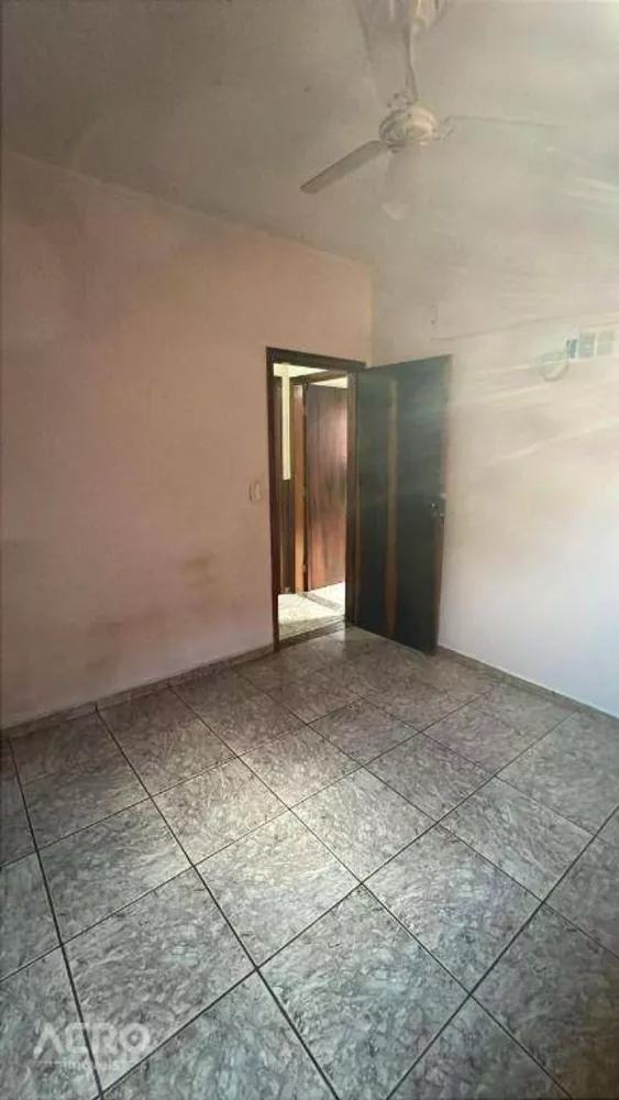 Casa, 3 quartos, 250 m² - Foto 7