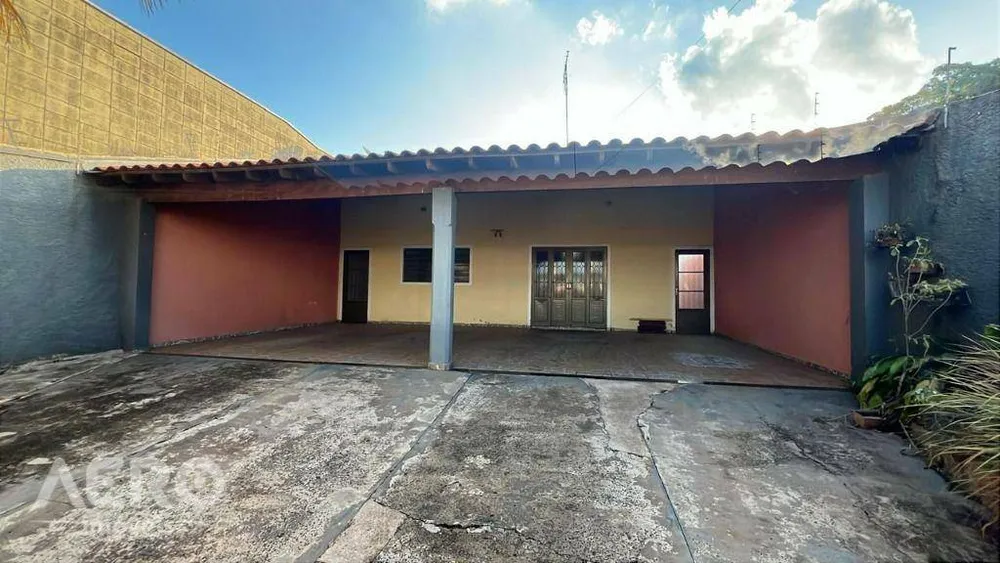 Casa, 3 quartos, 250 m² - Foto 2
