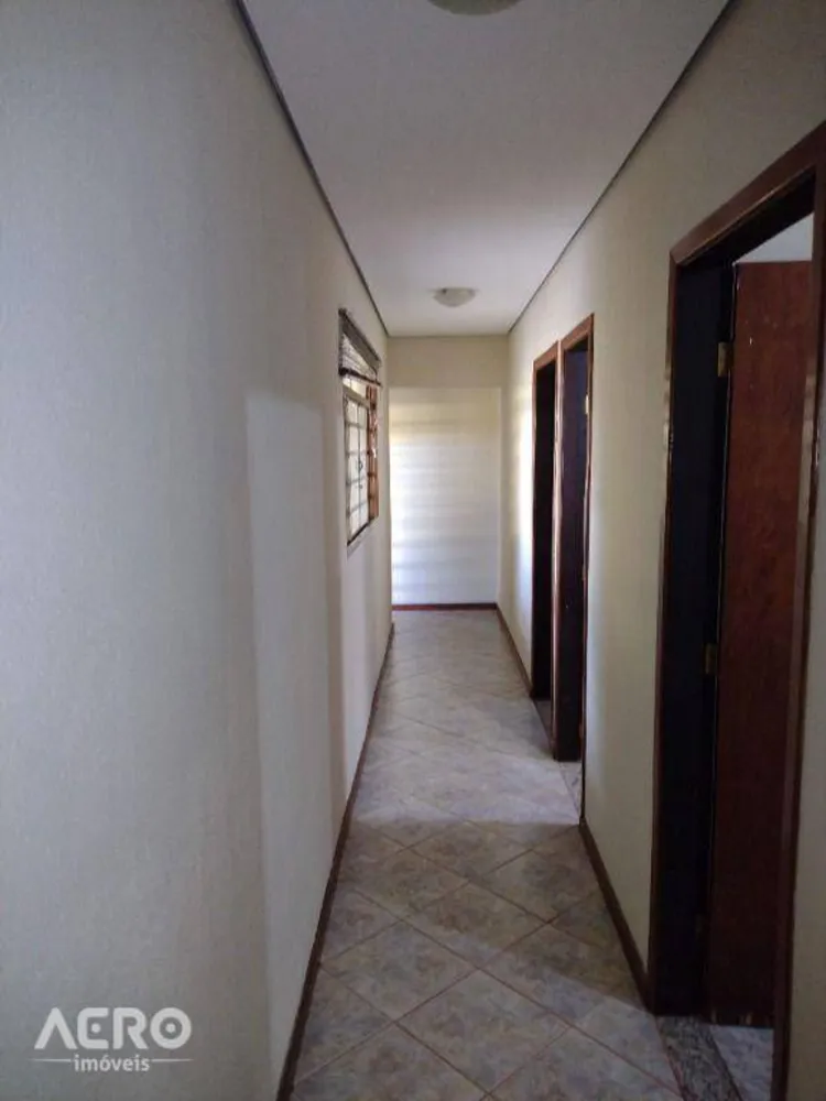 Chácara, 3 quartos, 300 m² - Foto 3