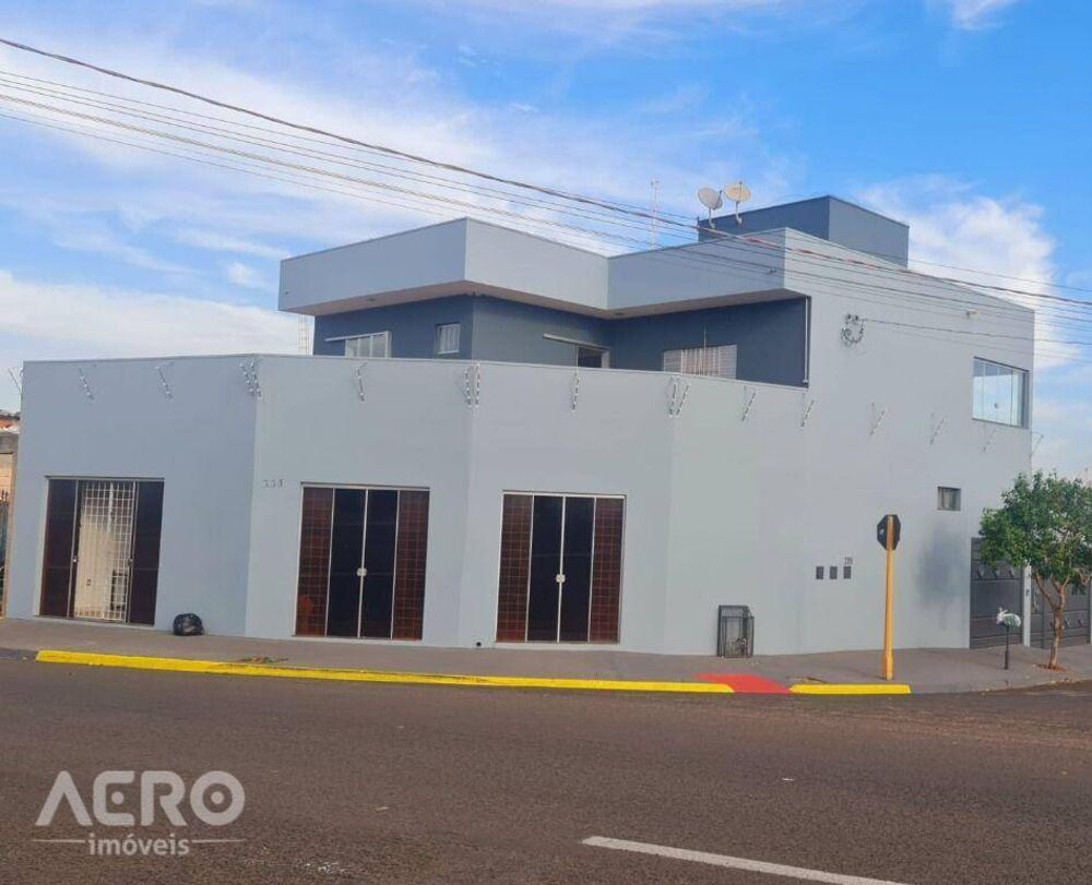 Casa, 2 quartos, 258 m² - Foto 1