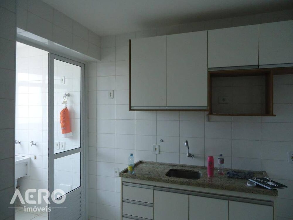 Apartamento, 2 quartos, 65 m² - Foto 2