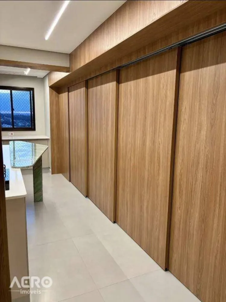 Apartamento, 3 quartos, 122 m² - Foto 2