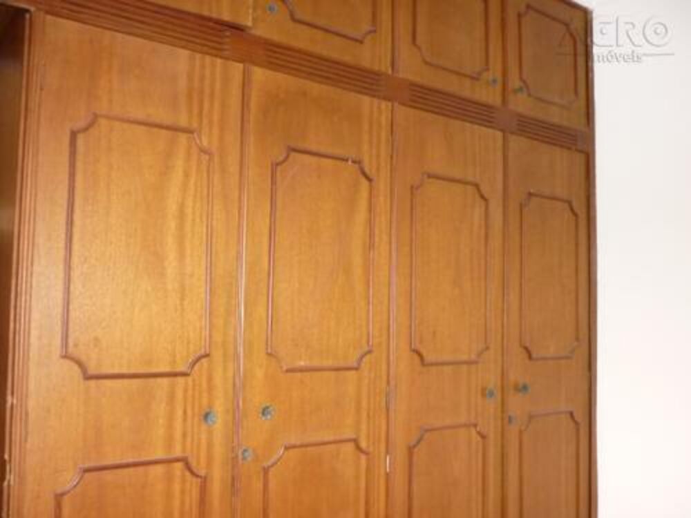 Casa à venda com 4 quartos, 320m² - Foto 4