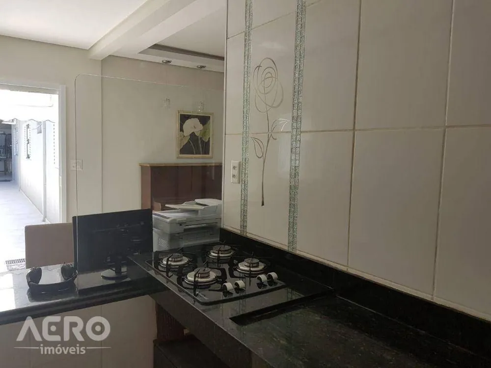Casa, 3 quartos, 132 m² - Foto 3
