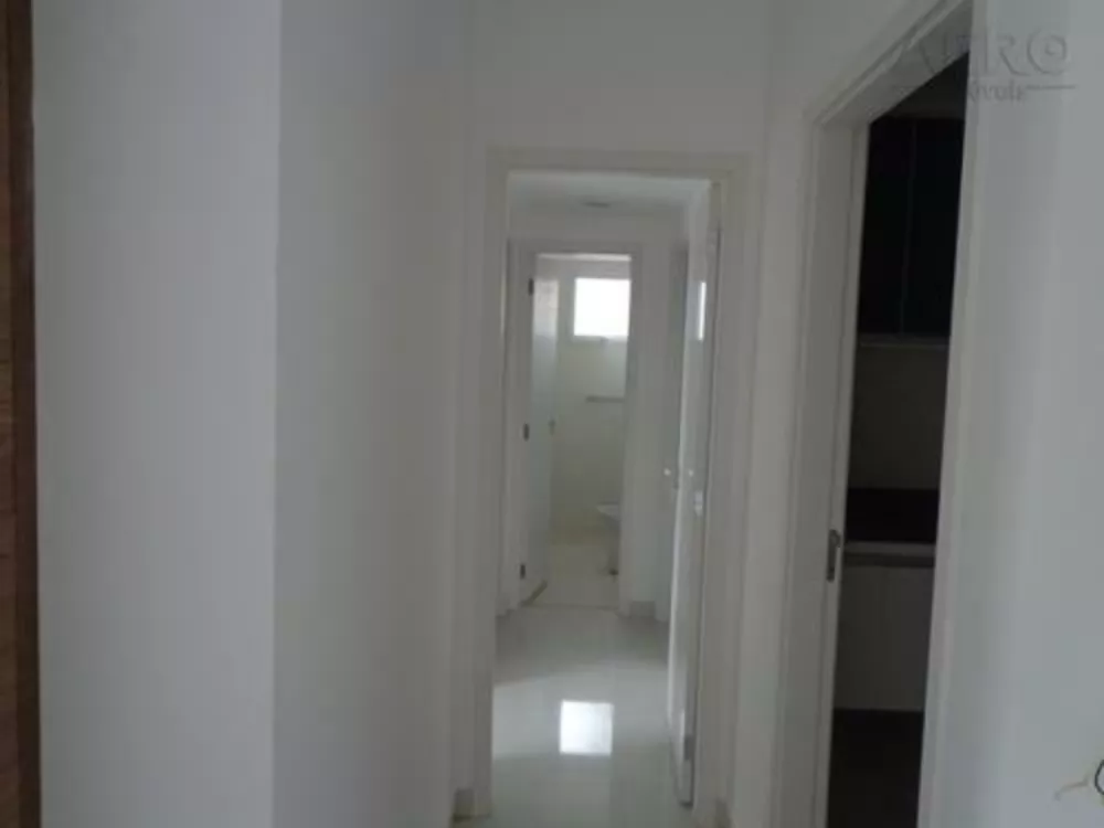 Apartamento à venda com 3 quartos, 86m² - Foto 2