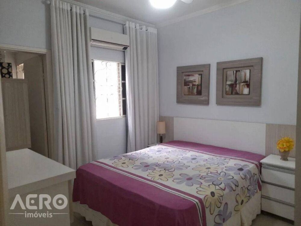 Casa, 3 quartos, 230 m² - Foto 7