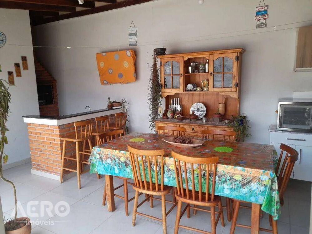 Casa, 3 quartos, 230 m² - Foto 15