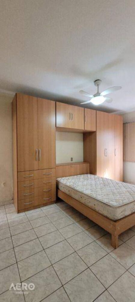 Casa, 3 quartos, 140 m² - Foto 2