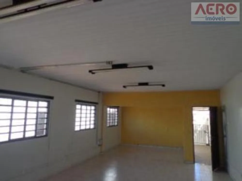 Depósito-Galpão, 3700 m² - Foto 1
