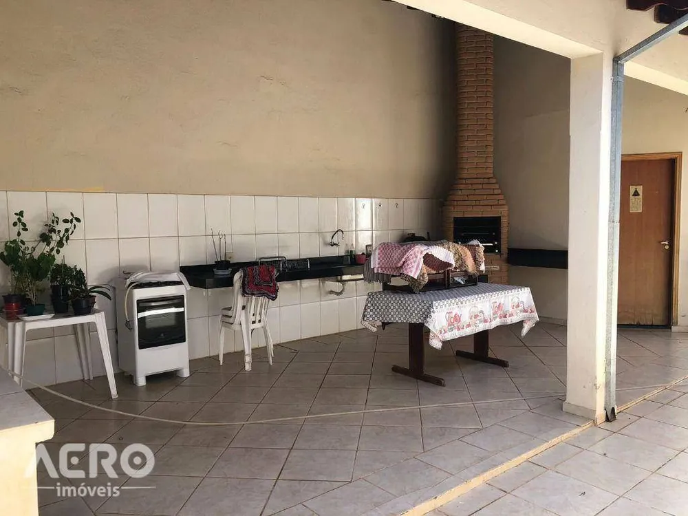 Casa, 2 quartos, 230 m² - Foto 3