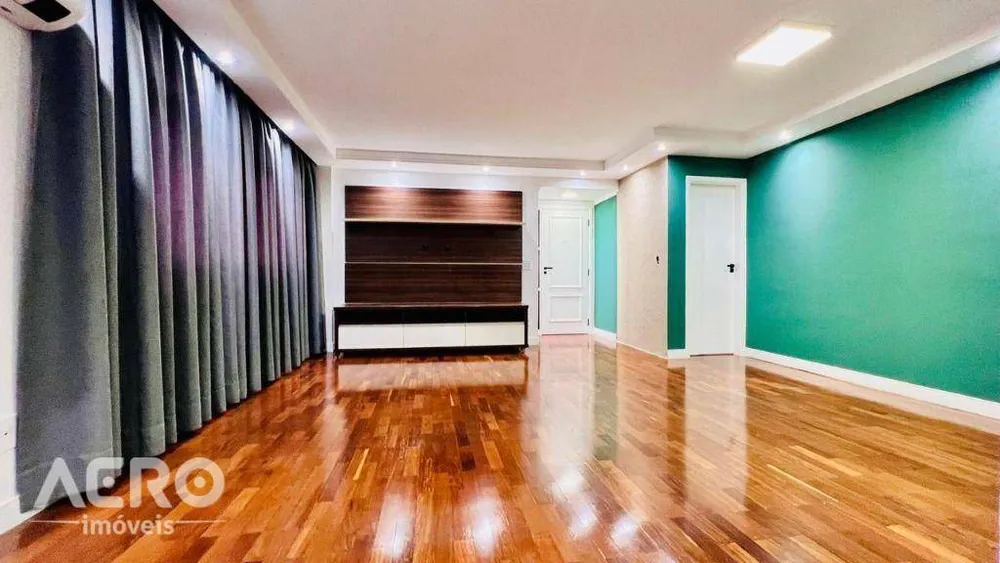 Apartamento, 3 quartos, 128 m² - Foto 1