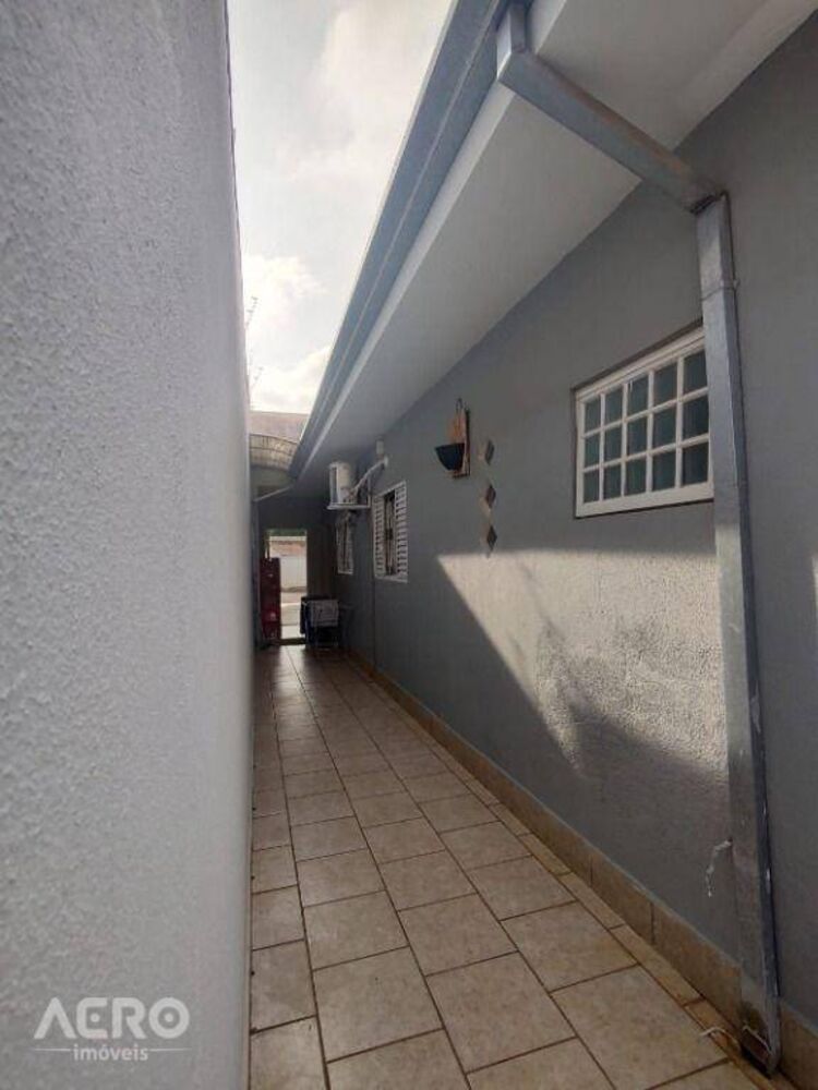 Casa à venda com 3 quartos, 169m² - Foto 30