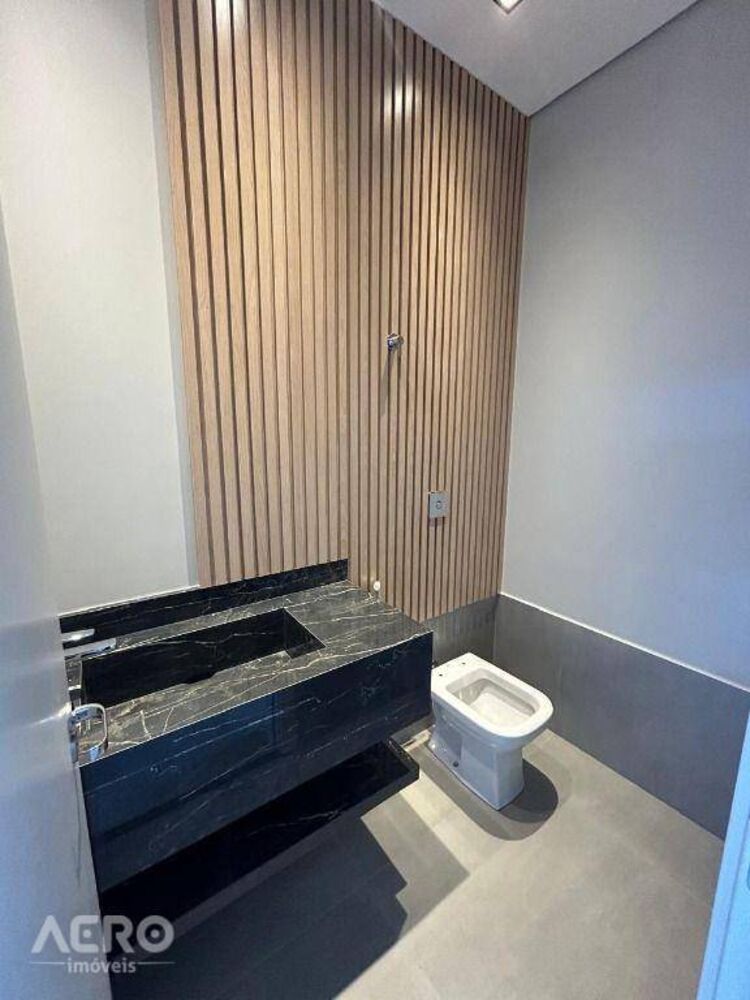 Casa, 3 quartos, 250 m² - Foto 2