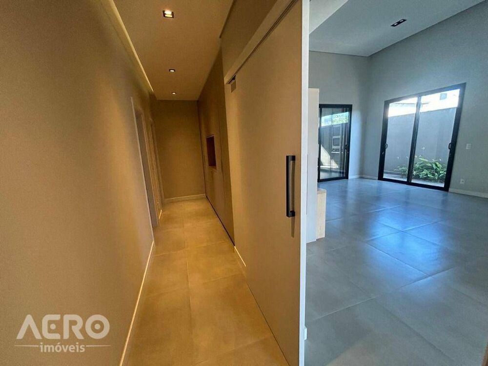 Casa, 3 quartos, 250 m² - Foto 15