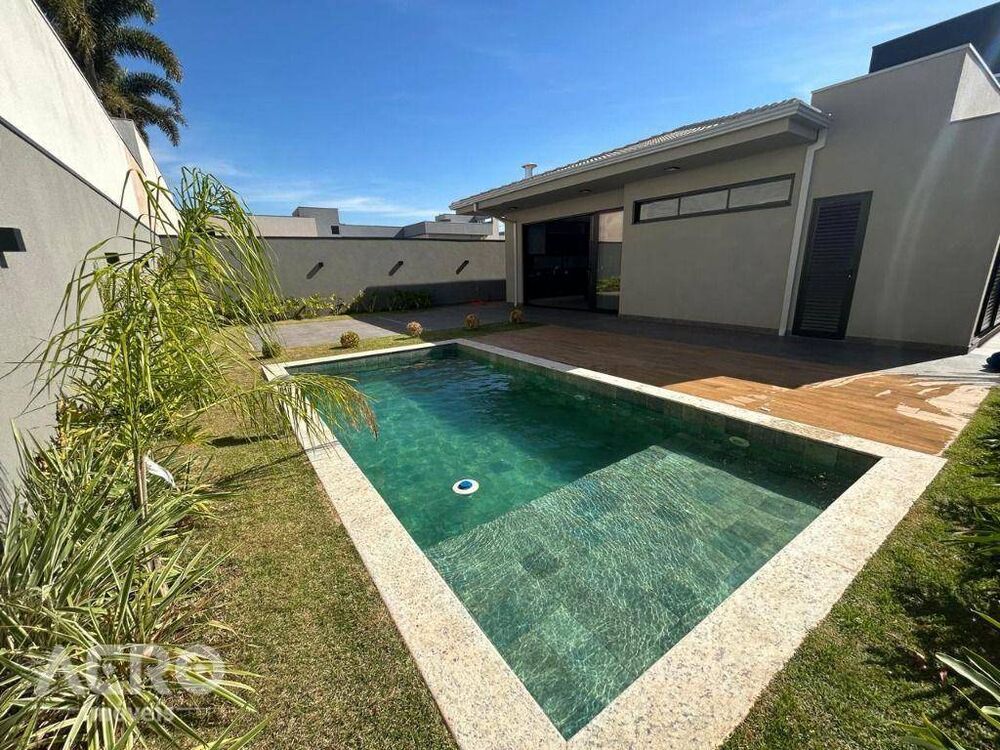 Casa, 3 quartos, 250 m² - Foto 1