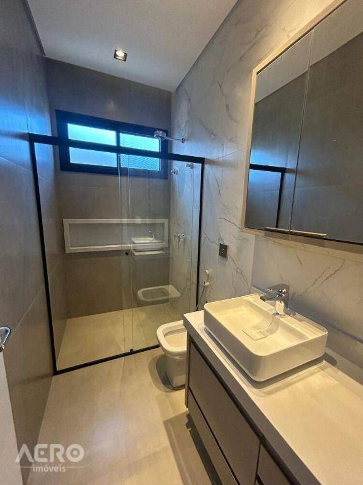 Casa, 3 quartos, 250 m² - Foto 18