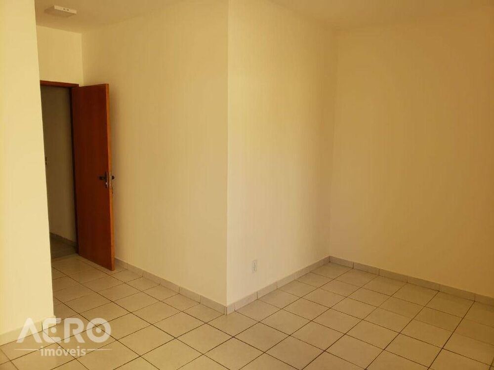Apartamento, 3 quartos, 76 m² - Foto 3