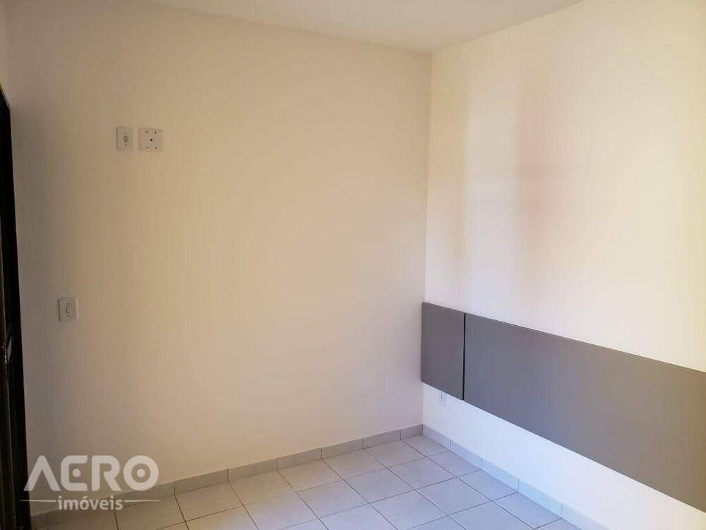 Apartamento, 3 quartos, 76 m² - Foto 2