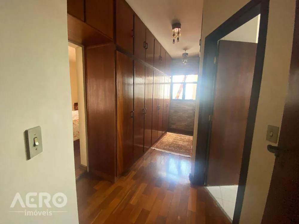 Casa, 4 quartos, 250 m² - Foto 5