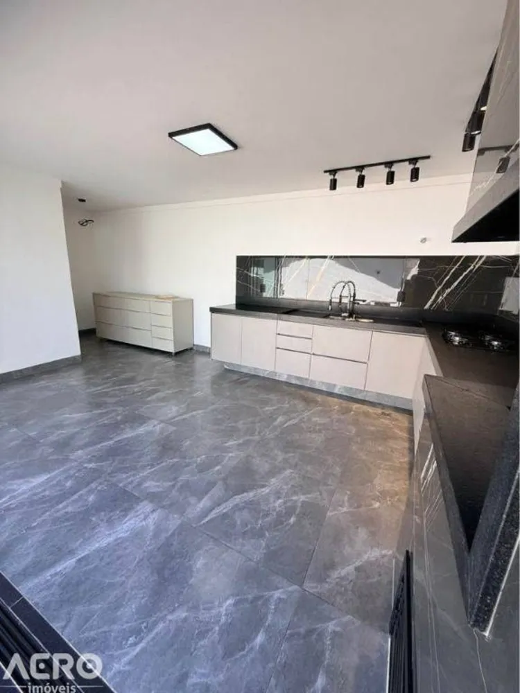 Casa, 3 quartos, 164 m² - Foto 2