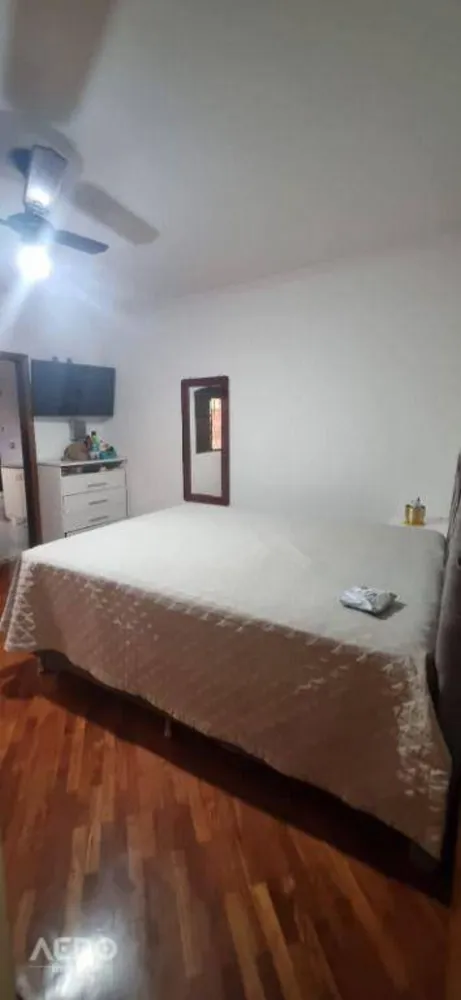 Casa, 4 quartos, 236 m² - Foto 5