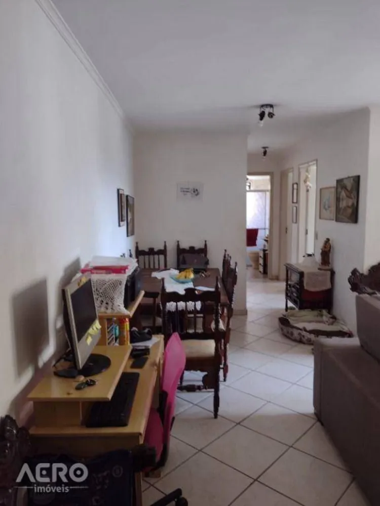 Apartamento, 3 quartos, 76 m² - Foto 2