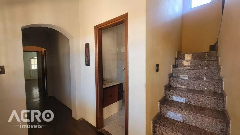 Casa, 4 quartos, 232 m² - Foto 8